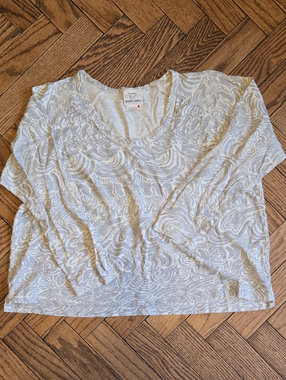 GRAVEL & GOLD Scoop Neck Top